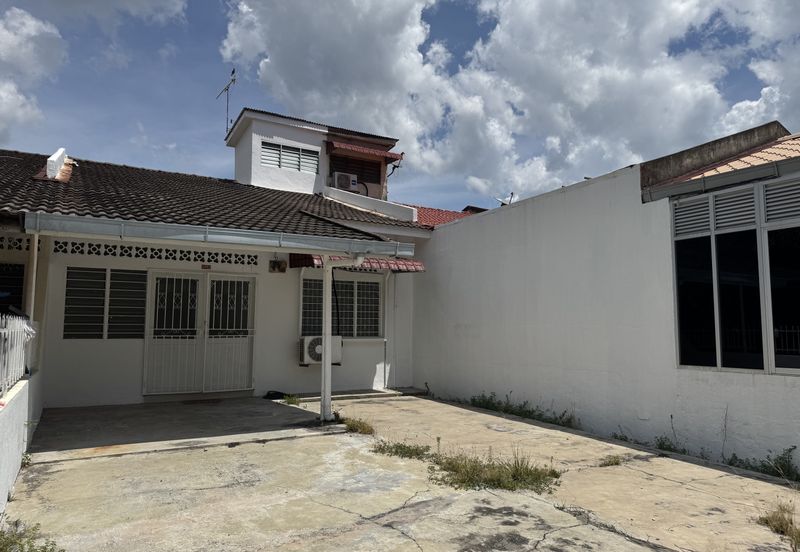 Good location, landed near Port Dickson Town Centre
