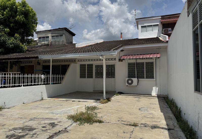 Good location, landed near Port Dickson Town Centre