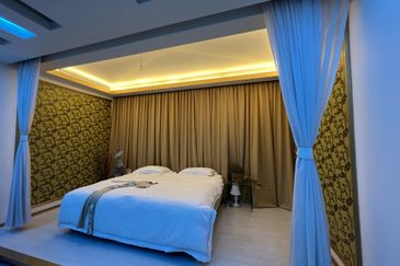 2 sty Bungalow House, Desa Pahlawan, Ampang Hilir, Ampang, KLCC, Built Up approx 8500sf, Land Size: 11543sf, 5 bedrooms 5 bathrooms, Fully Fitted