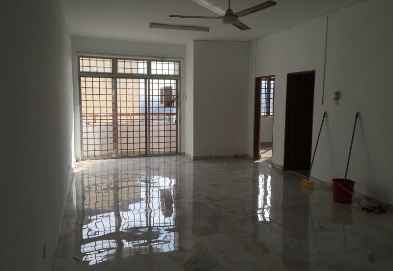 Pangsapuri Lagoon Perdana