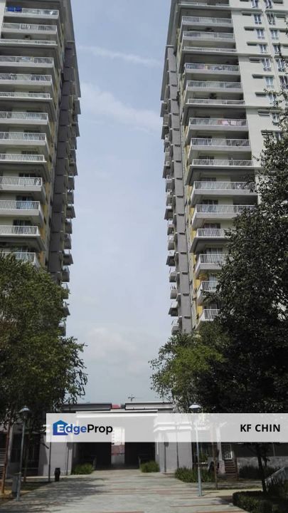 Platinum Lake PV20 Setapak  middle bedroom for rent only., Kuala Lumpur, Setapak