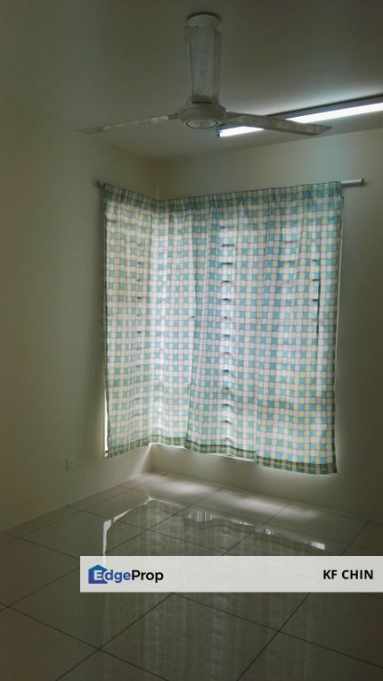 Platinum Lake PV20 Setapak  middle bedroom for rent only., Kuala Lumpur, Setapak