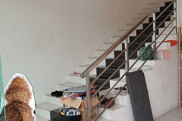 1.5 Sty Semi D at Semenyih Hi-Tech 7