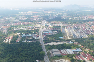 Kawasan Perniagaan Simpang Ampat