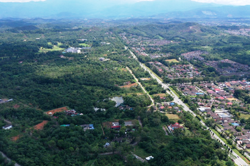 Very Nice Bangalow land at Bkt Beruntung Golf Course, Rawang