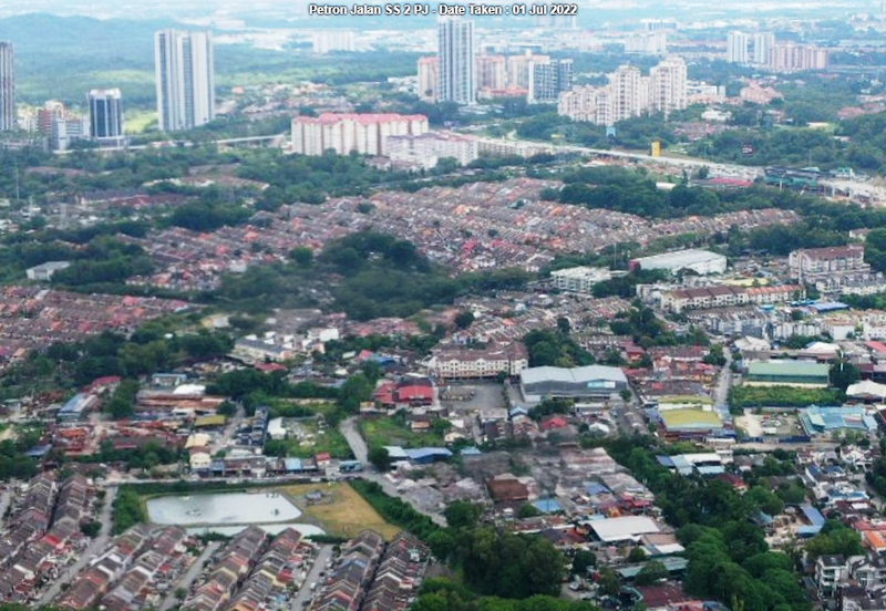 Kampung Sungai Kayu Ara