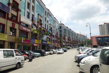 Pelangi Square