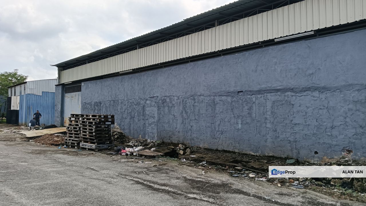 Two (2) Storey Link Factory 3 units Side by Side, Bandar Bukit Beruntung, Selangor, Rawang