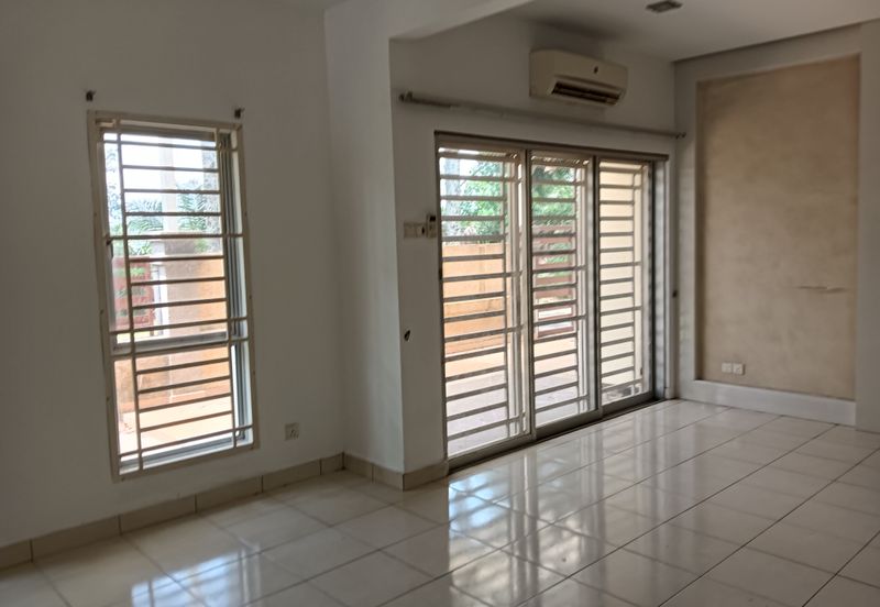 Opulenia @ Denai Alam