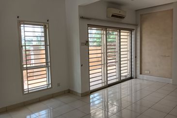 Opulenia @ Denai Alam