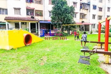 Pangsapuri BBK Bandar Baru Kundang