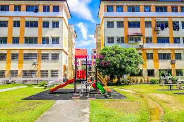 Rumah Pangsa Impian, Bandar Saujana Putra