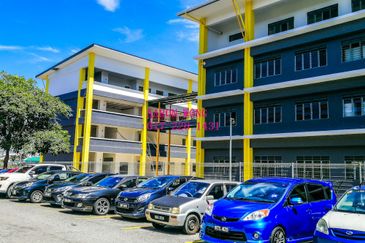 Rumah Pangsa Impian, Bandar Saujana Putra