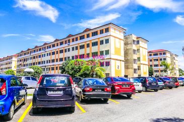 Rumah Pangsa Impian, Bandar Saujana Putra