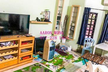 SL 4, Bandar Sungai Long