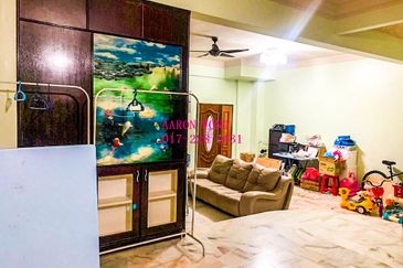 SL 4, Bandar Sungai Long