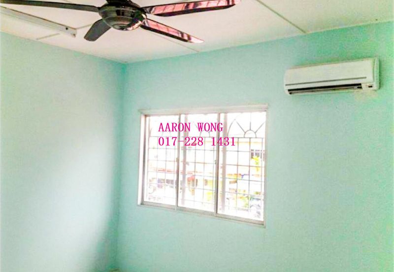 Taman Pinggiran Putra