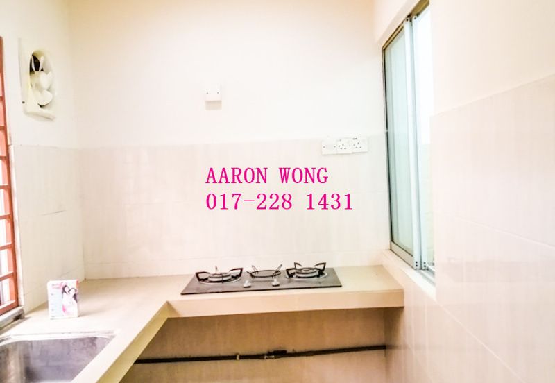 Taman Pinggiran Putra