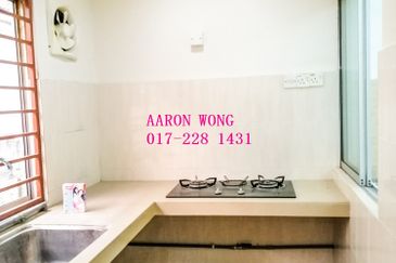 Taman Pinggiran Putra