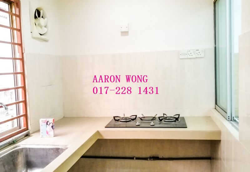 Taman Pinggiran Putra