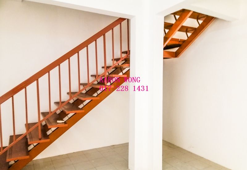 Taman Pinggiran Putra