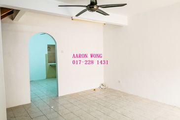 Taman Pinggiran Putra