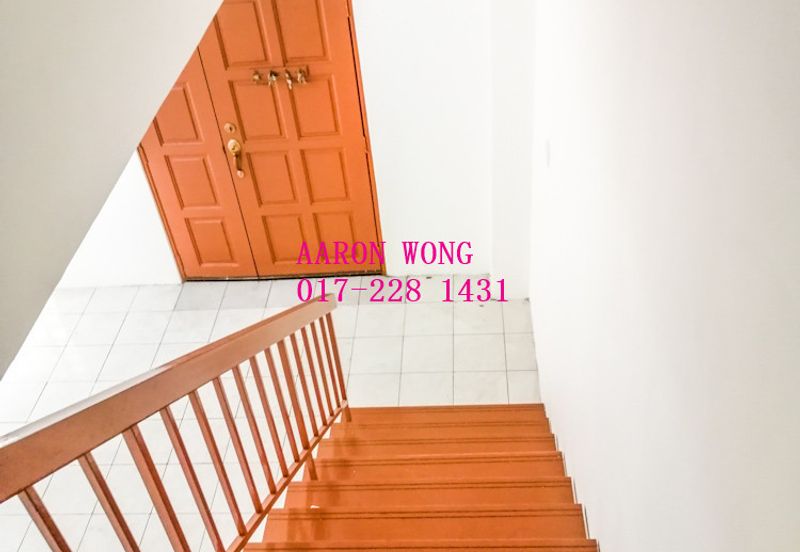 Taman Pinggiran Putra