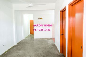 Pangsapuri Seri Mas, Taman Pinggiran Putra