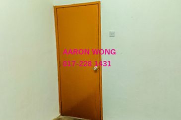 Pangsapuri Seri Mas, Taman Pinggiran Putra