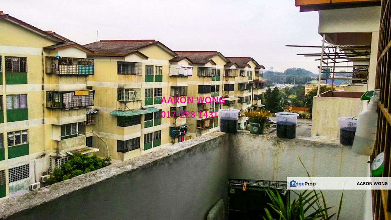 Glen Court (Block C), Bandar Sungai Long, Selangor, Kajang