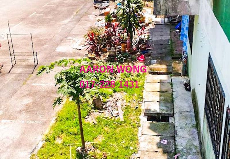 Glen Court, Bandar Sungai Long