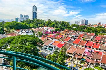 Bukit Desa Condominium