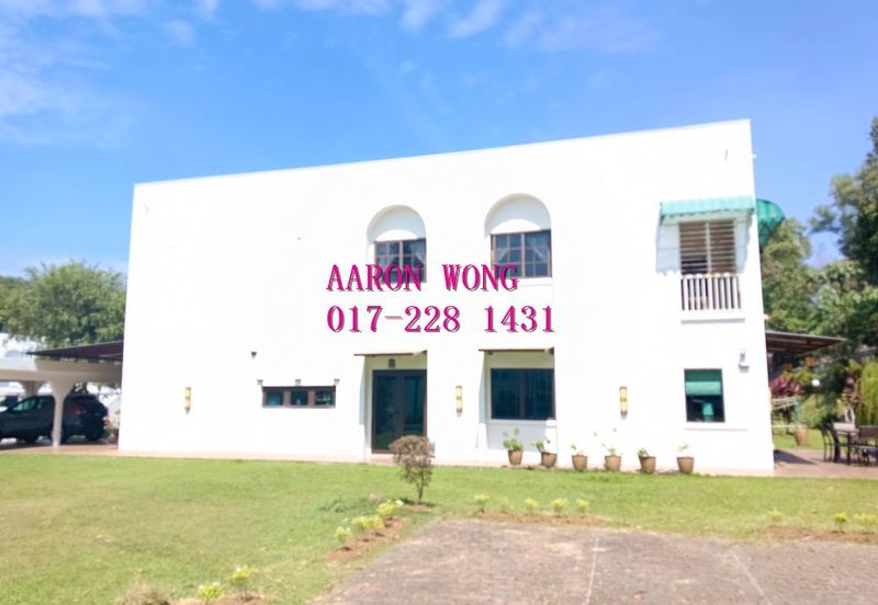 Country Villas @ County Heights