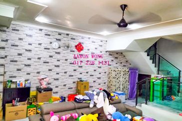 SL2, Bandar Sungai Long