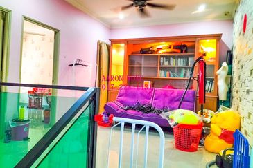 SL2, Bandar Sungai Long