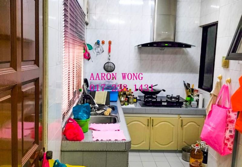 SL2, Bandar Sungai Long