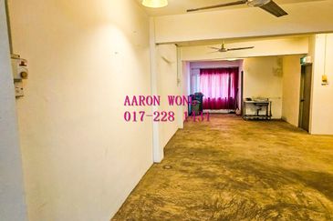 [1st Floor Office] Jalan Bunga Pekan 2, Banting, Selangor