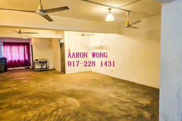 [1st Floor Office] Jalan Bunga Pekan 2, Banting, Selangor