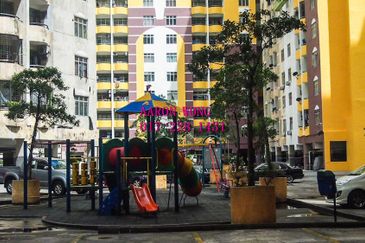 Pangsapuri Lagoon Perdana