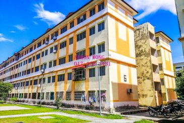 Rumah Pangsa Impian, Bandar Saujana Putra