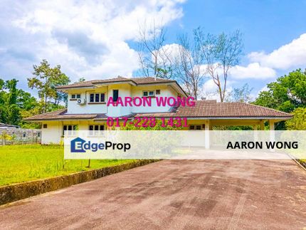 [Flat Land, Big Garden] Bungalow Essex Villa @ Serendah Golf Resort, Serendah, Selangor, Serendah