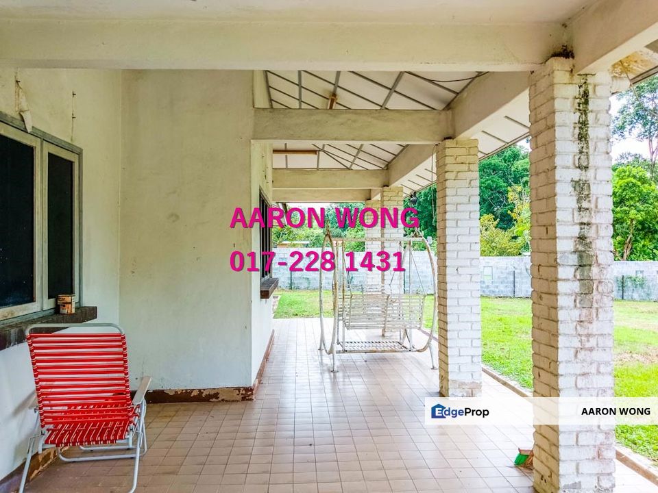 [Flat Land, Big Garden] Bungalow Essex Villa @ Serendah Golf Resort, Serendah, Selangor, Serendah