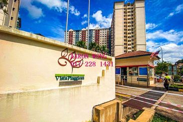 Vista Pinggiran, Taman Pinggiran Putra