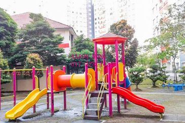 Vista Pinggiran, Taman Pinggiran Putra