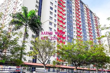 Vista Pinggiran, Taman Pinggiran Putra