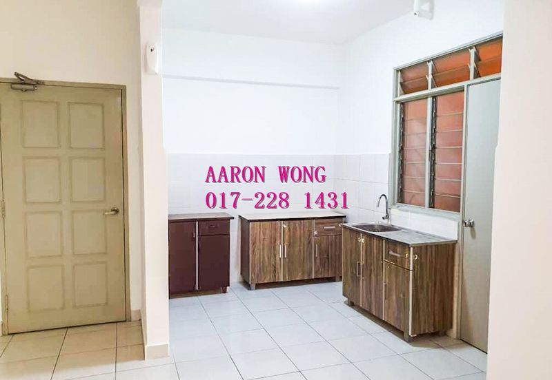 Main Place Residence