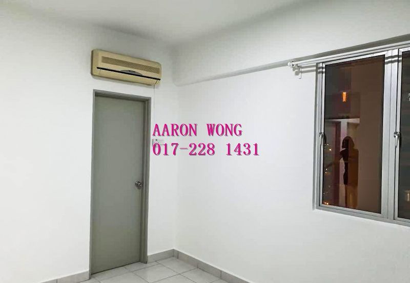 Main Place Residence