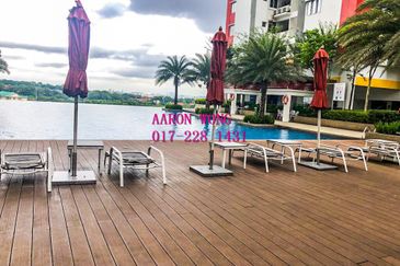 Main Place Residence