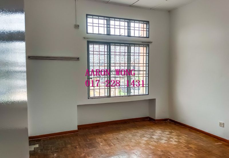 Bandar Mahkota Cheras