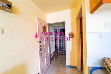 Desa Seri Puteri B Apartment, Desa Petaling, Kuala Lumpur